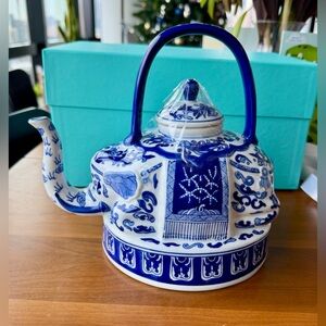 Vintage Elephant Chinoiserie Blue and White Teapot by Bombay